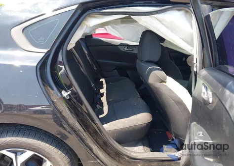 2019 Kia Forte Lxs из США, поврежденный, VIN 3KPF24AD1KE066855